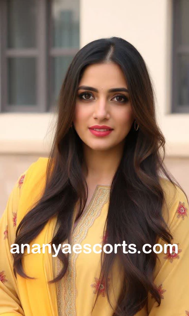 Nellikuppam Escorts